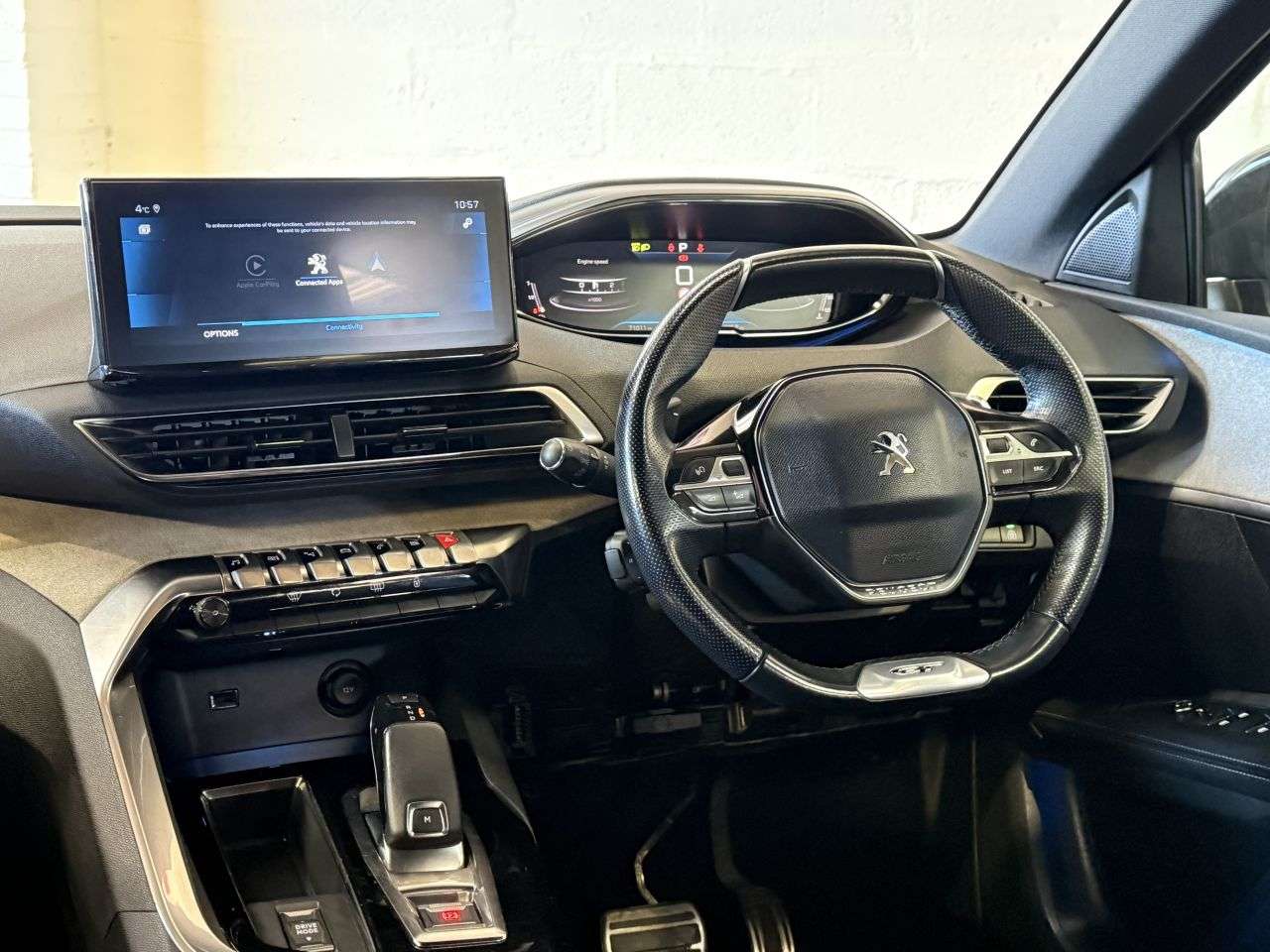 2021 PEUGEOT 5008 2021 PEUGEOT 5008