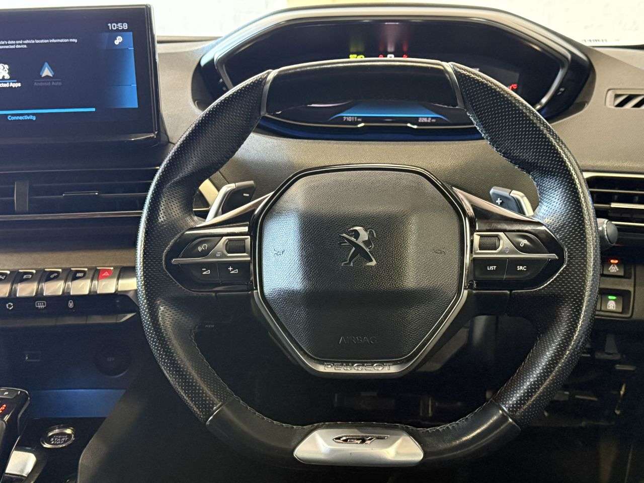 2021 PEUGEOT 5008 2021 PEUGEOT 5008