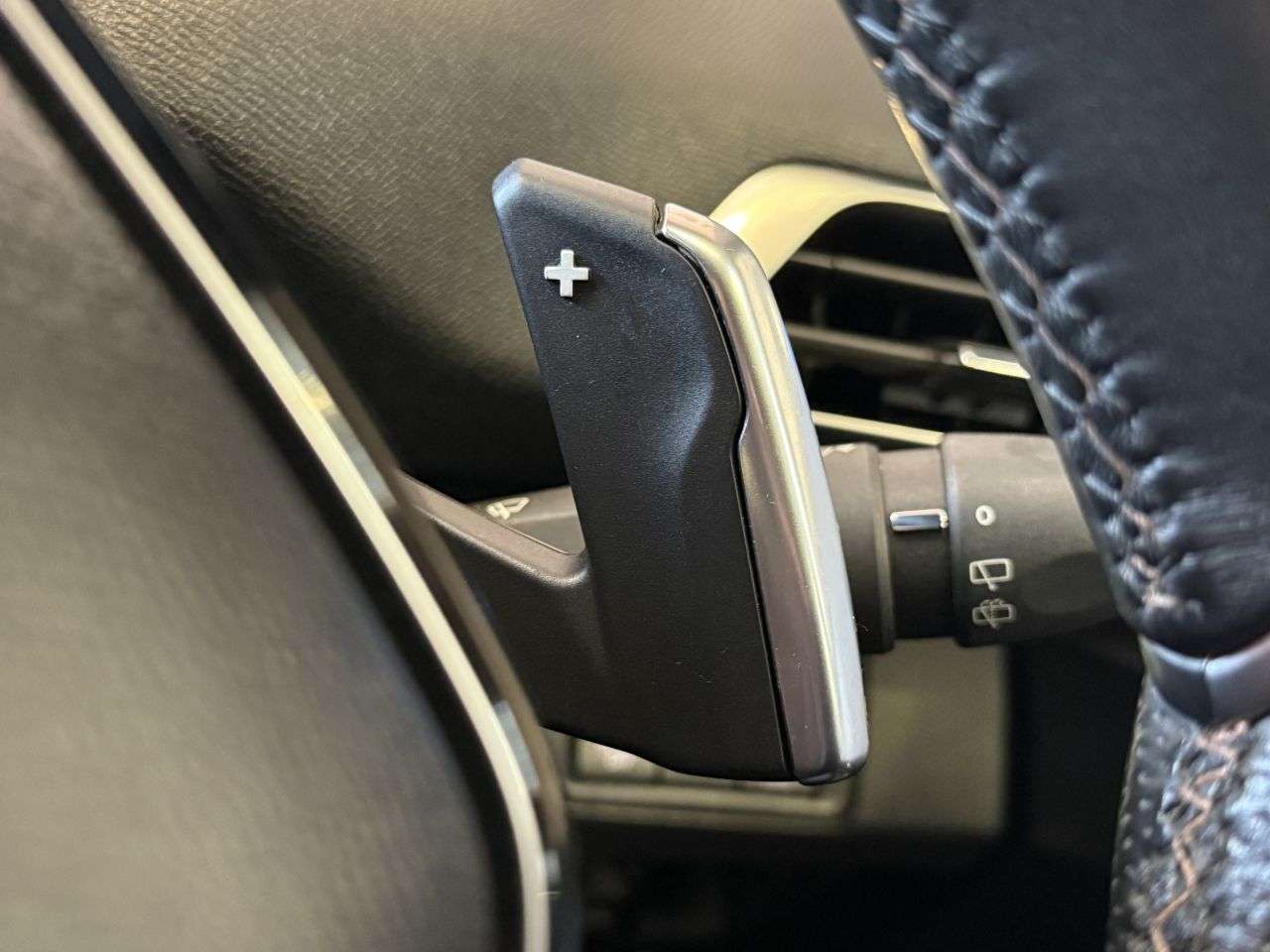 2021 PEUGEOT 5008 2021 PEUGEOT 5008