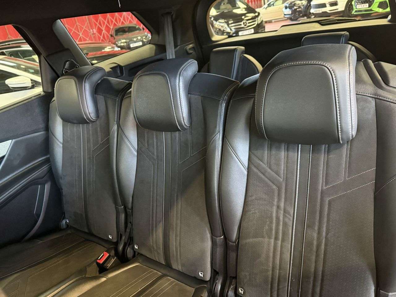 2021 PEUGEOT 5008 2021 PEUGEOT 5008