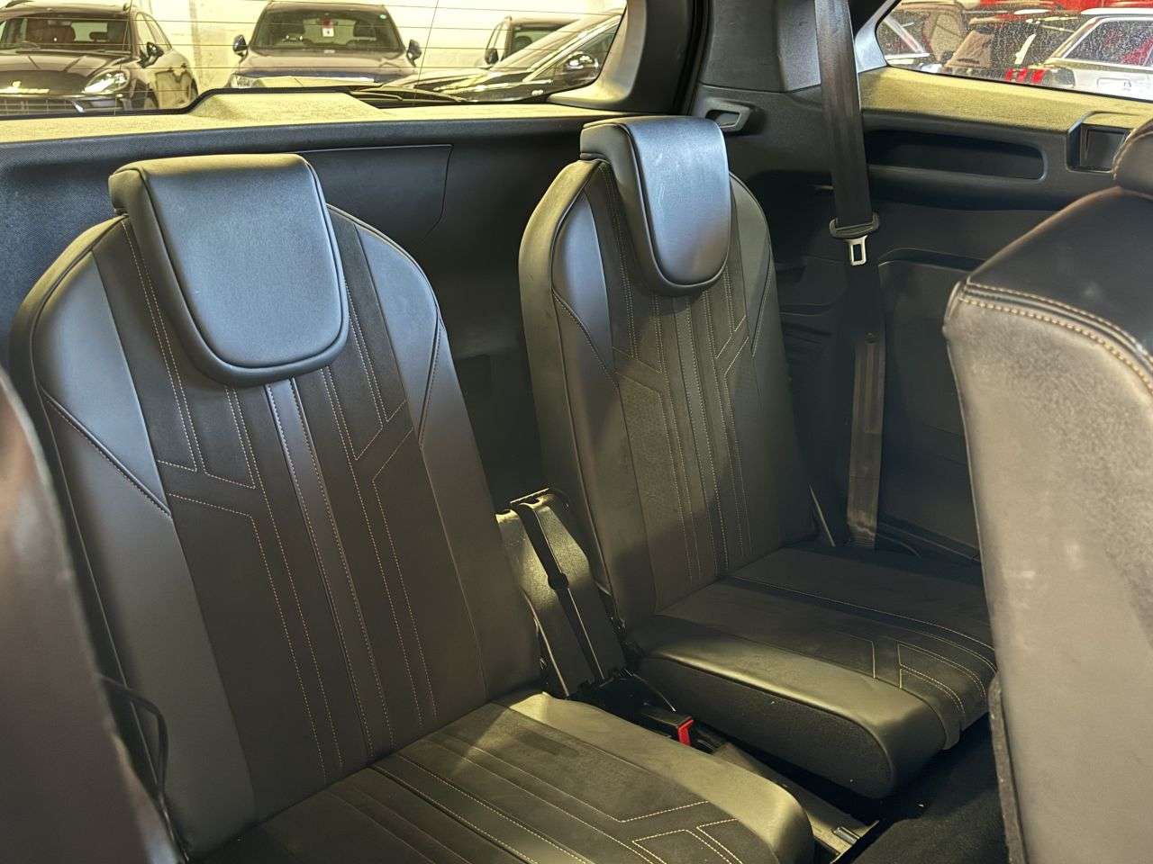 2021 PEUGEOT 5008 2021 PEUGEOT 5008