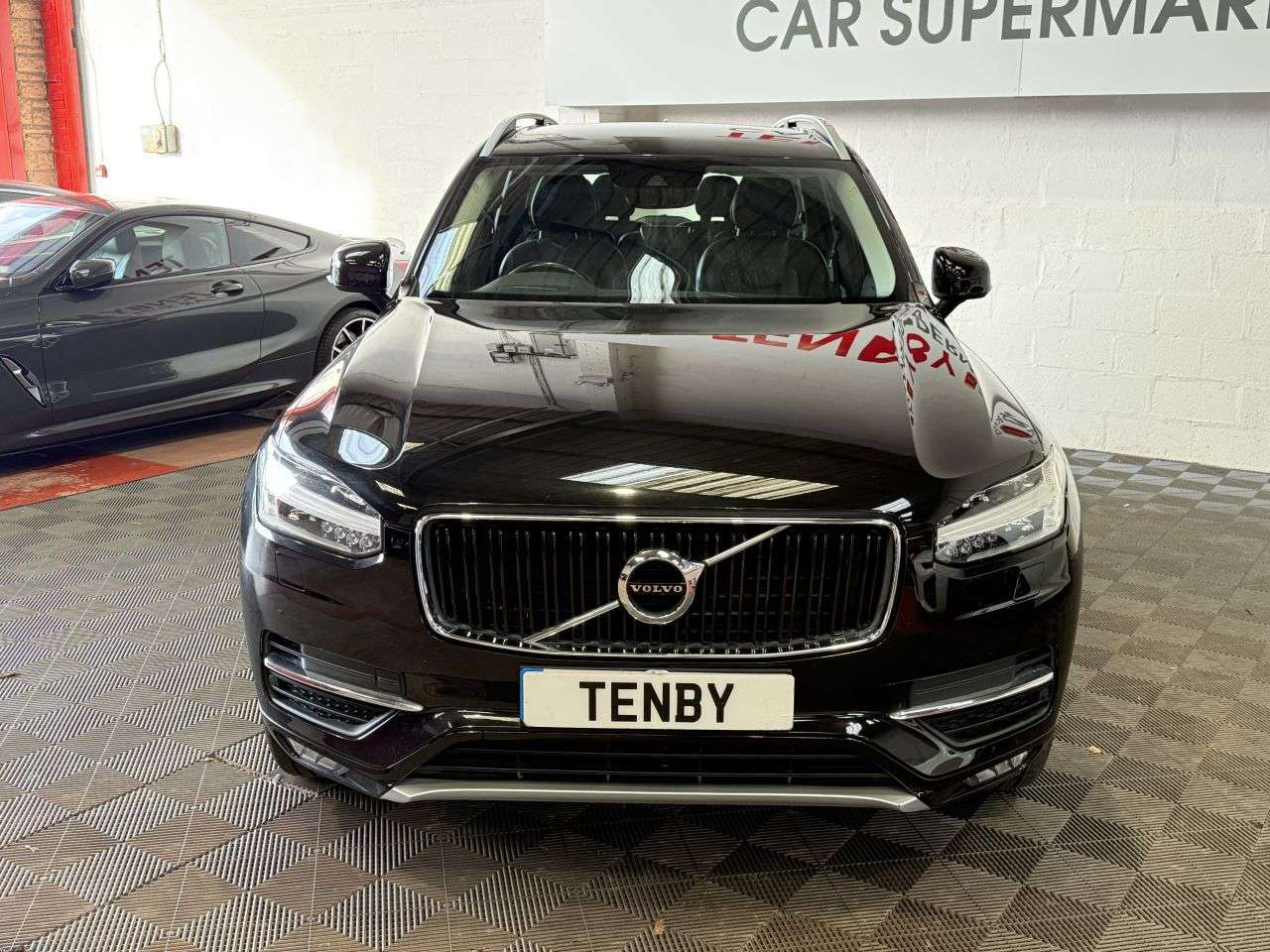 A 2017 VOLVO XC90 2.0 D5 PowerPulse Momentum SUV 5dr Diesel Auto 4WD Euro 6 (s/s) (235 ps) FH A 2017 VOLVO XC90 2.0 D5 PowerPulse Momentum SUV 5dr Diesel Auto 4WD Euro 6 (s/s) (235 ps) FH