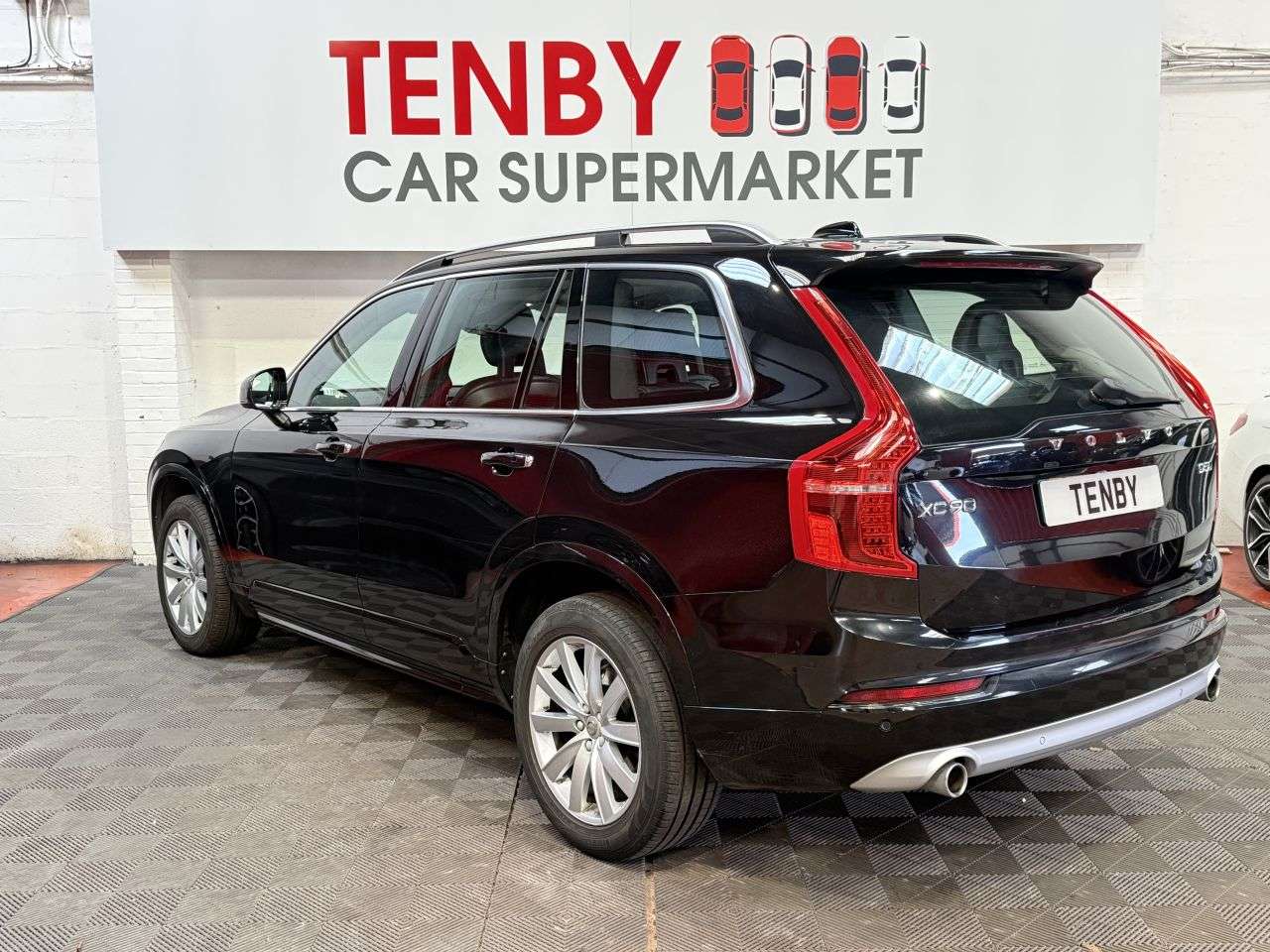 2017 VOLVO XC90 2017 VOLVO XC90