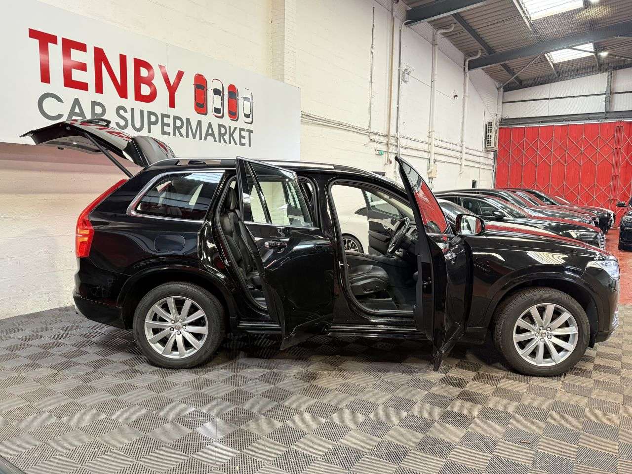 2017 VOLVO XC90 2017 VOLVO XC90