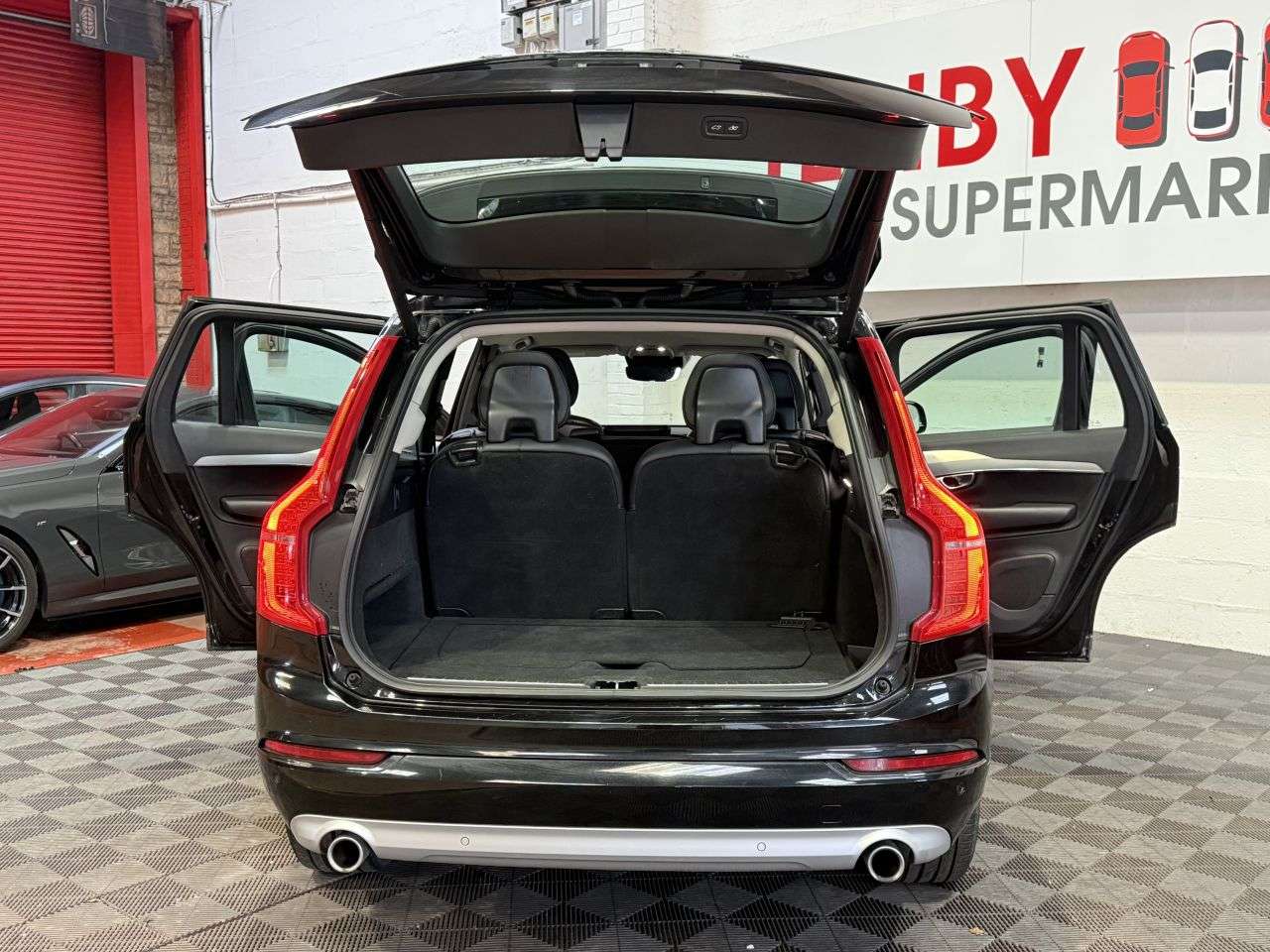 2017 VOLVO XC90 2017 VOLVO XC90