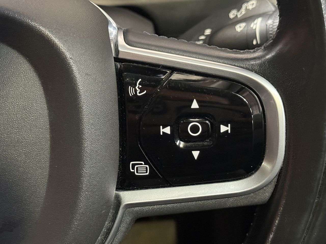 2017 VOLVO XC90 2017 VOLVO XC90