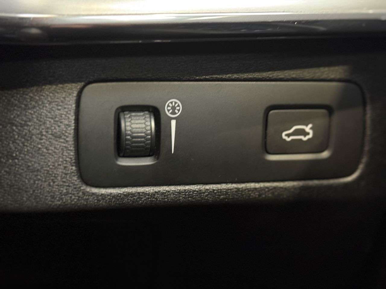 2017 VOLVO XC90 2017 VOLVO XC90