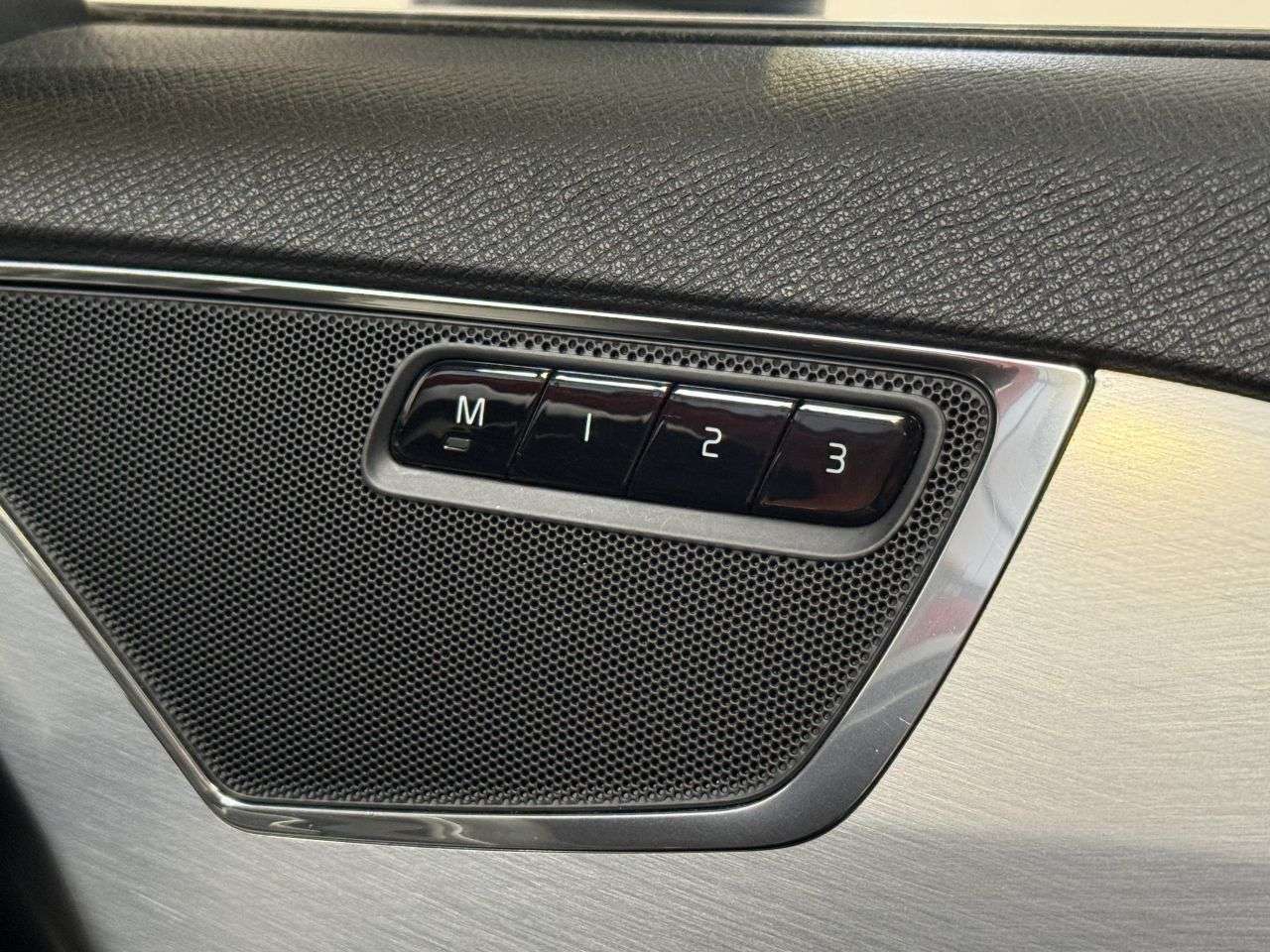 2017 VOLVO XC90 2017 VOLVO XC90