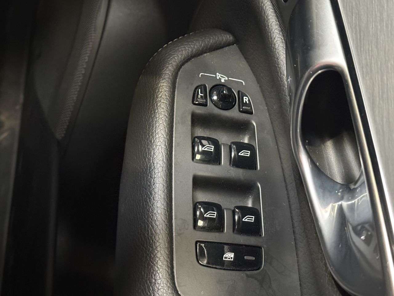 2017 VOLVO XC90 2017 VOLVO XC90