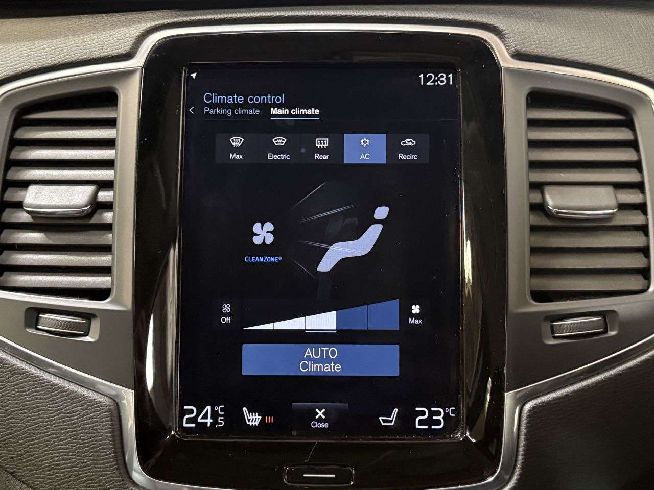 2017 VOLVO XC90 2017 VOLVO XC90