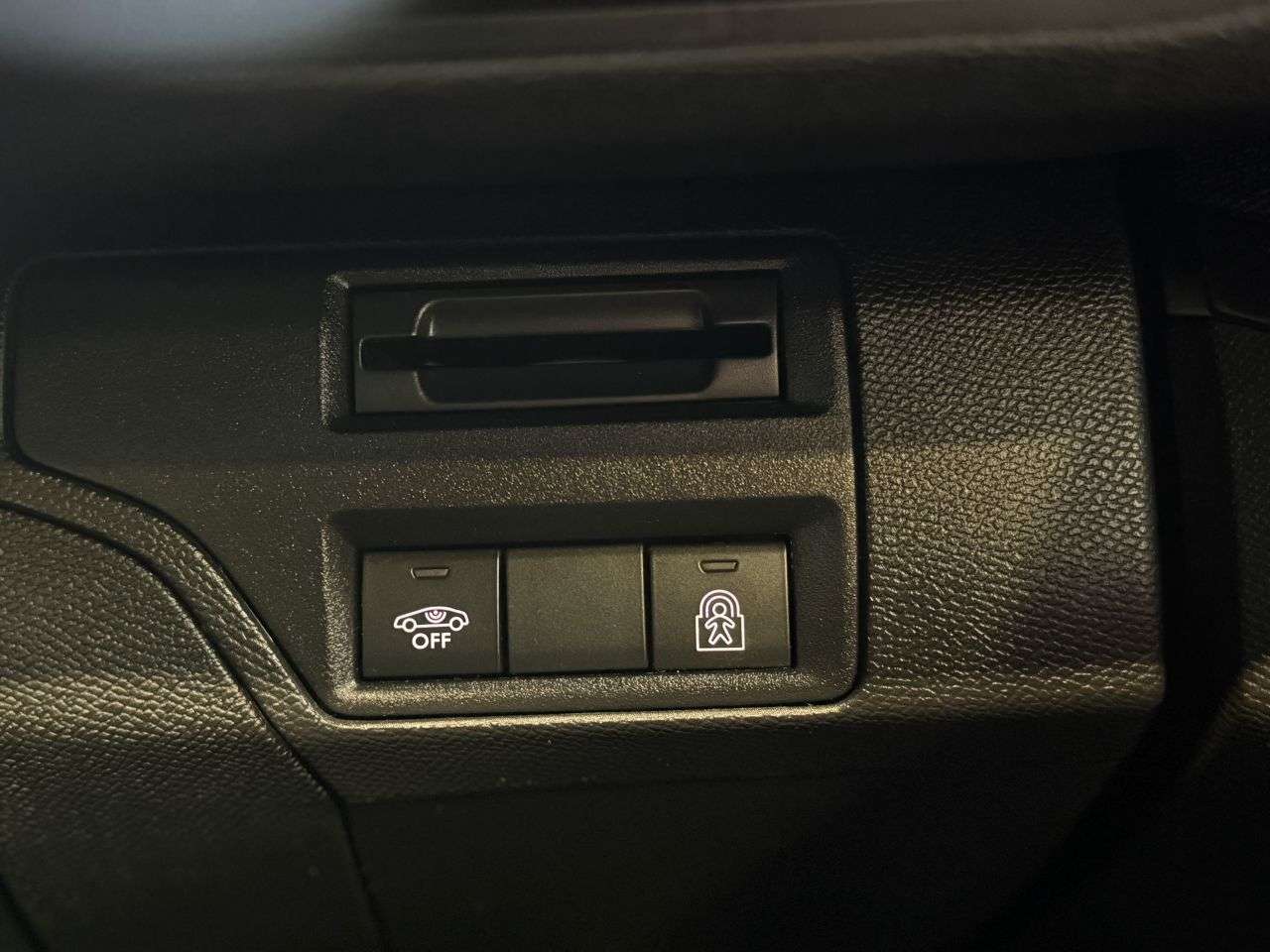 2019 PEUGEOT 5008 2019 PEUGEOT 5008