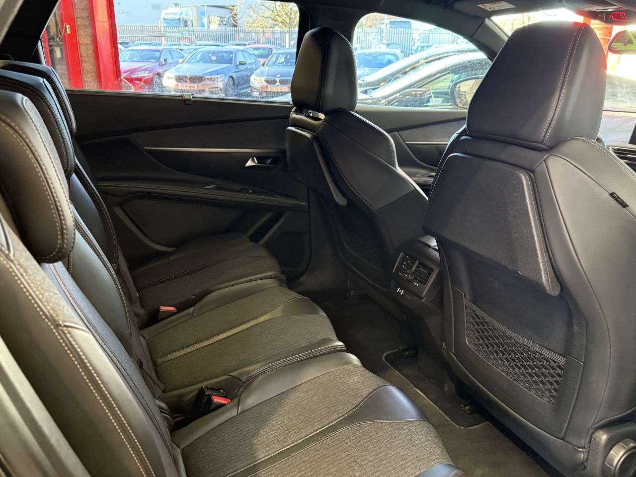 2019 PEUGEOT 5008 2019 PEUGEOT 5008