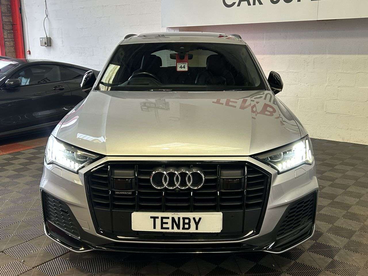 A 2020 AUDI Q7 3.0 TDI V6 50 Vorsprung SUV 5dr Diesel Tiptronic quattro Euro 6 (s/s) (286 A 2020 AUDI Q7 3.0 TDI V6 50 Vorsprung SUV 5dr Diesel Tiptronic quattro Euro 6 (s/s) (286