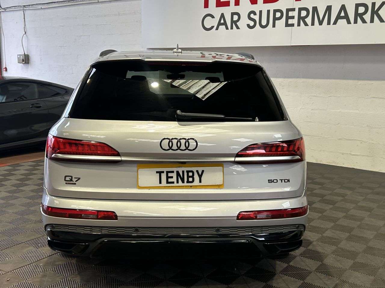 2020 AUDI Q7 2020 AUDI Q7