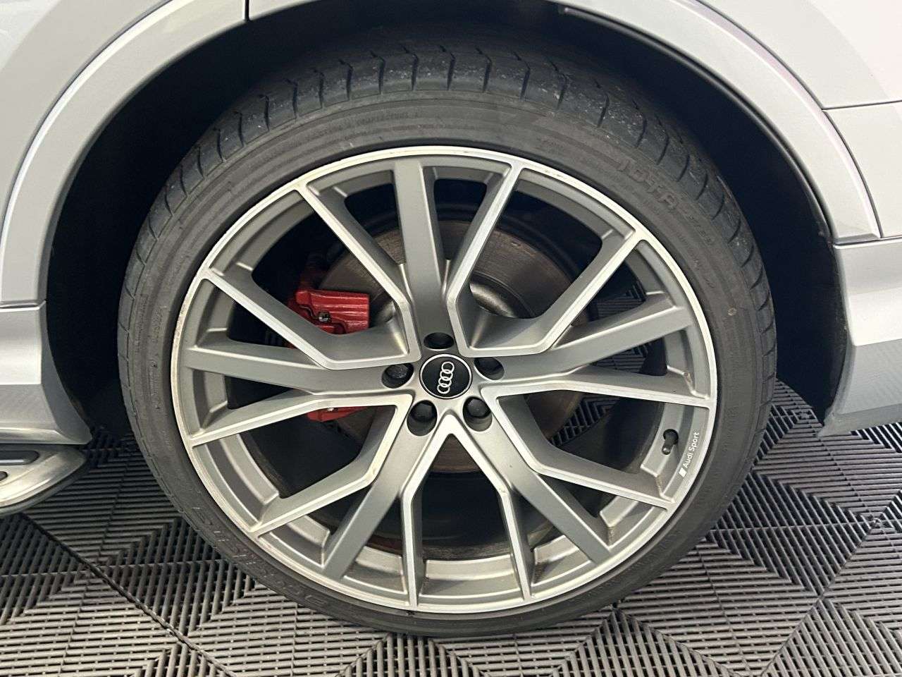 2020 AUDI Q7 2020 AUDI Q7