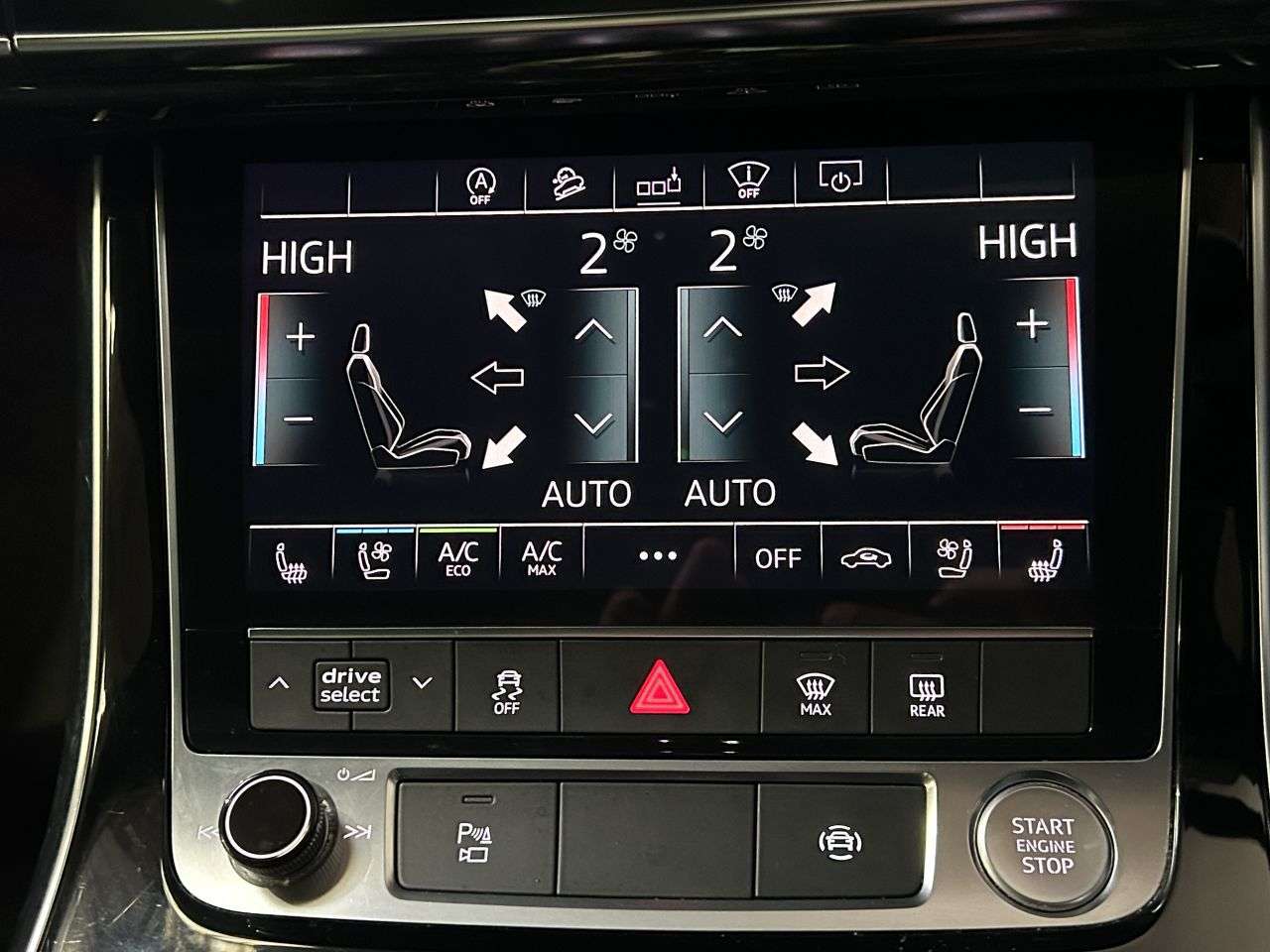 2020 AUDI Q7 2020 AUDI Q7