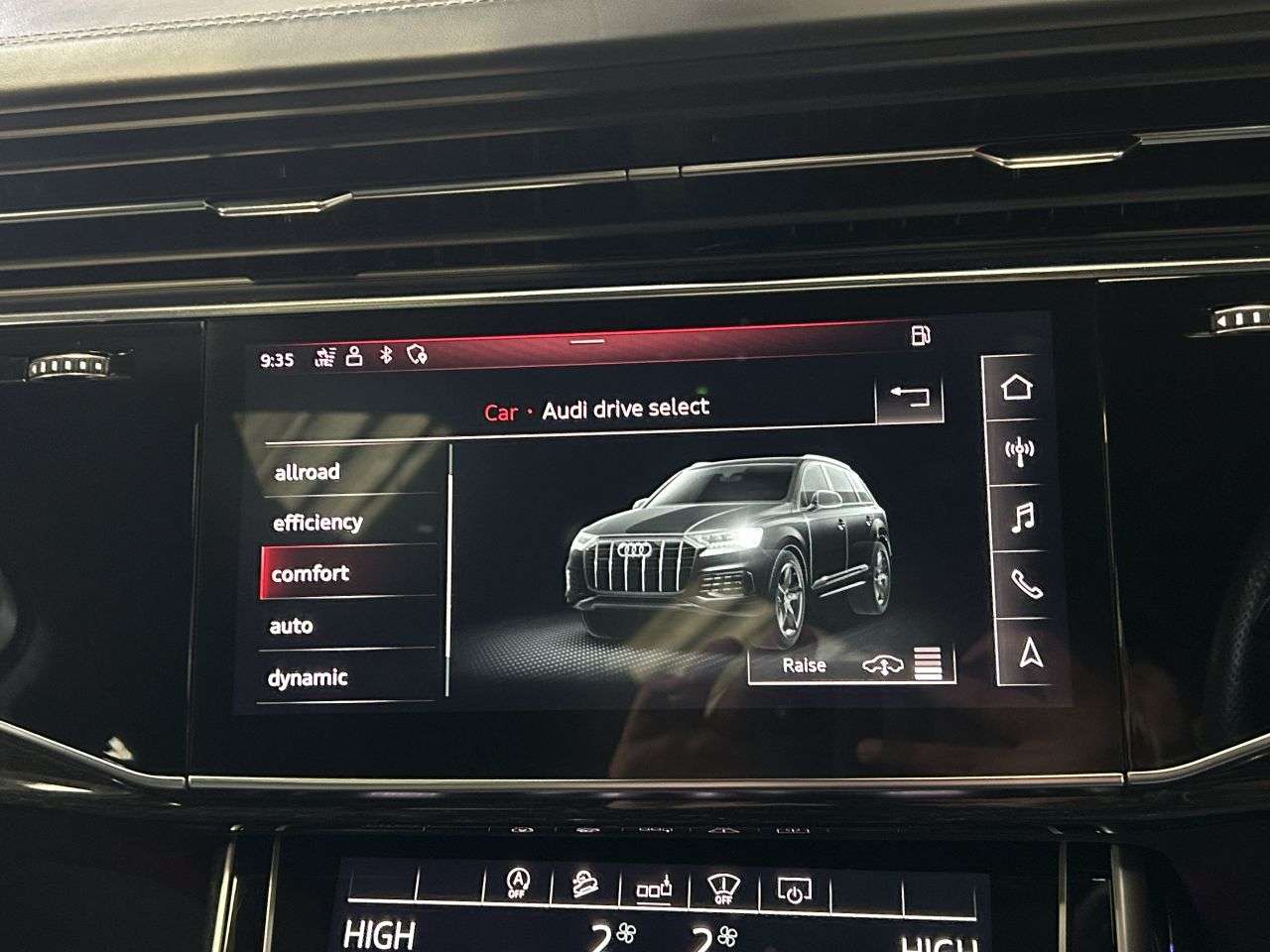 2020 AUDI Q7 2020 AUDI Q7