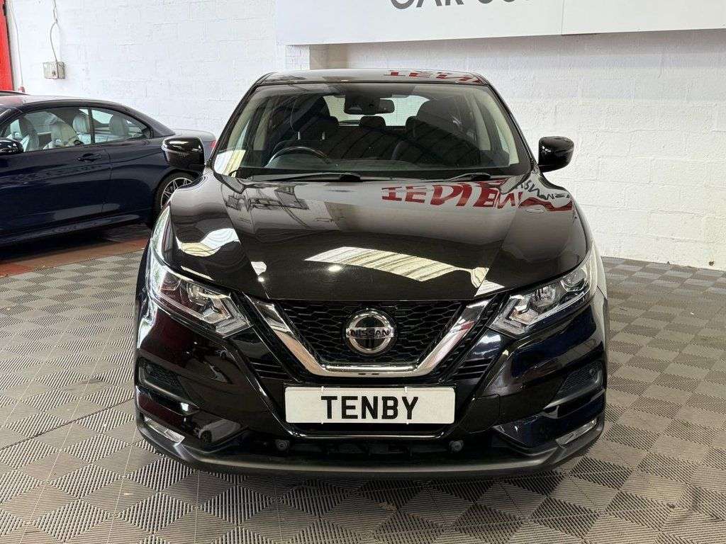 A 2019 NISSAN QASHQAI 1.5 dCi Acenta Premium SUV 5dr Diesel DCT Auto Euro 6 (s/s) (115 ps) A 2019 NISSAN QASHQAI 1.5 dCi Acenta Premium SUV 5dr Diesel DCT Auto Euro 6 (s/s) (115 ps)