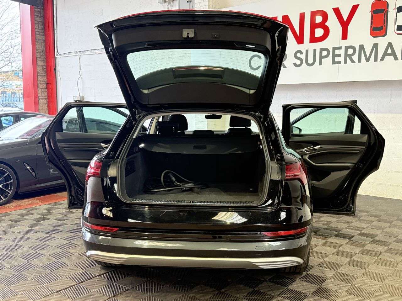 2020 AUDI E-TRON 2020 AUDI E-TRON