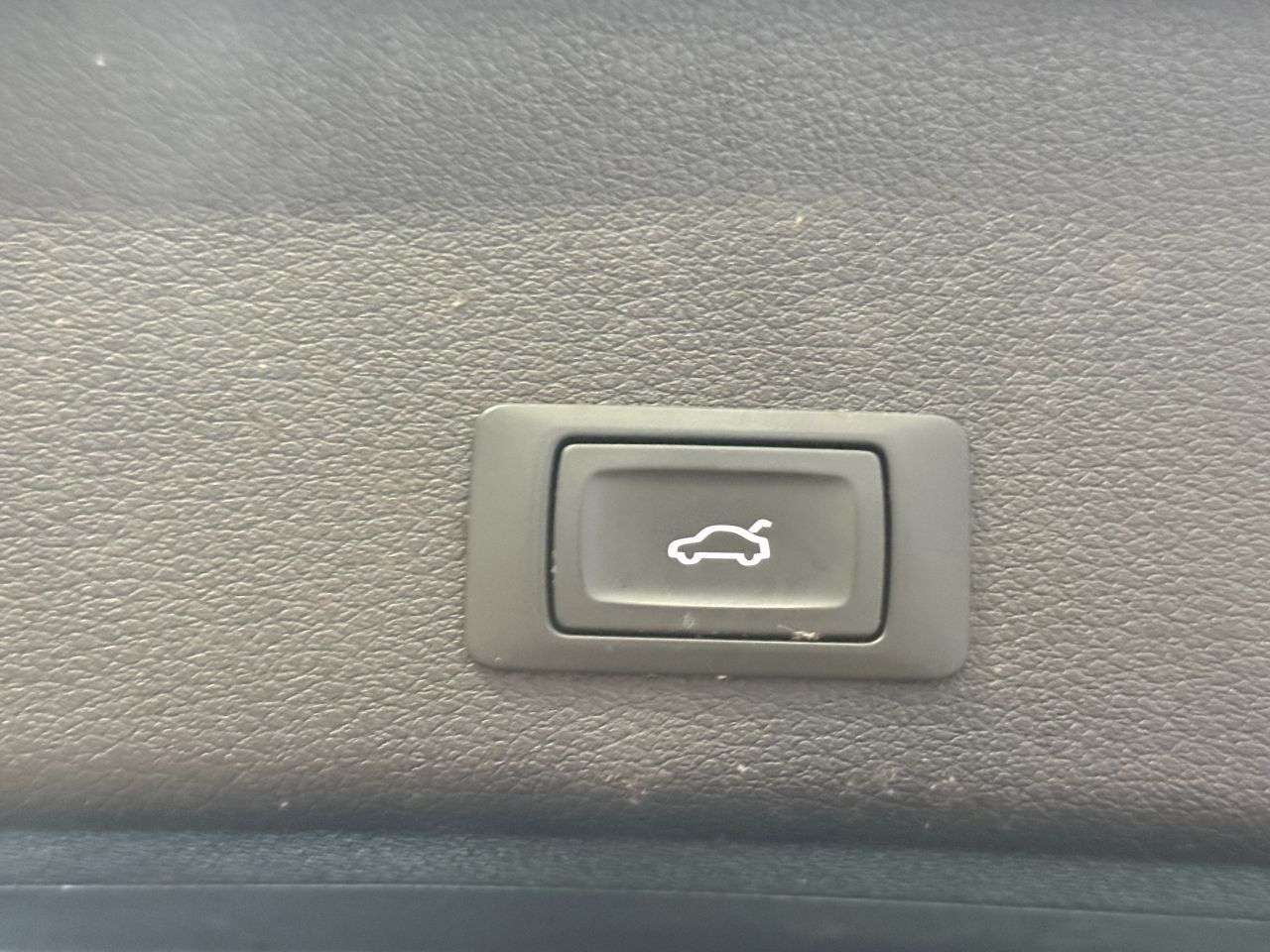 2020 AUDI E-TRON 2020 AUDI E-TRON