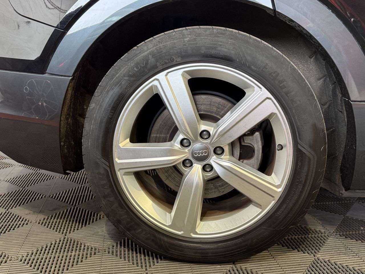 2020 AUDI E-TRON 2020 AUDI E-TRON