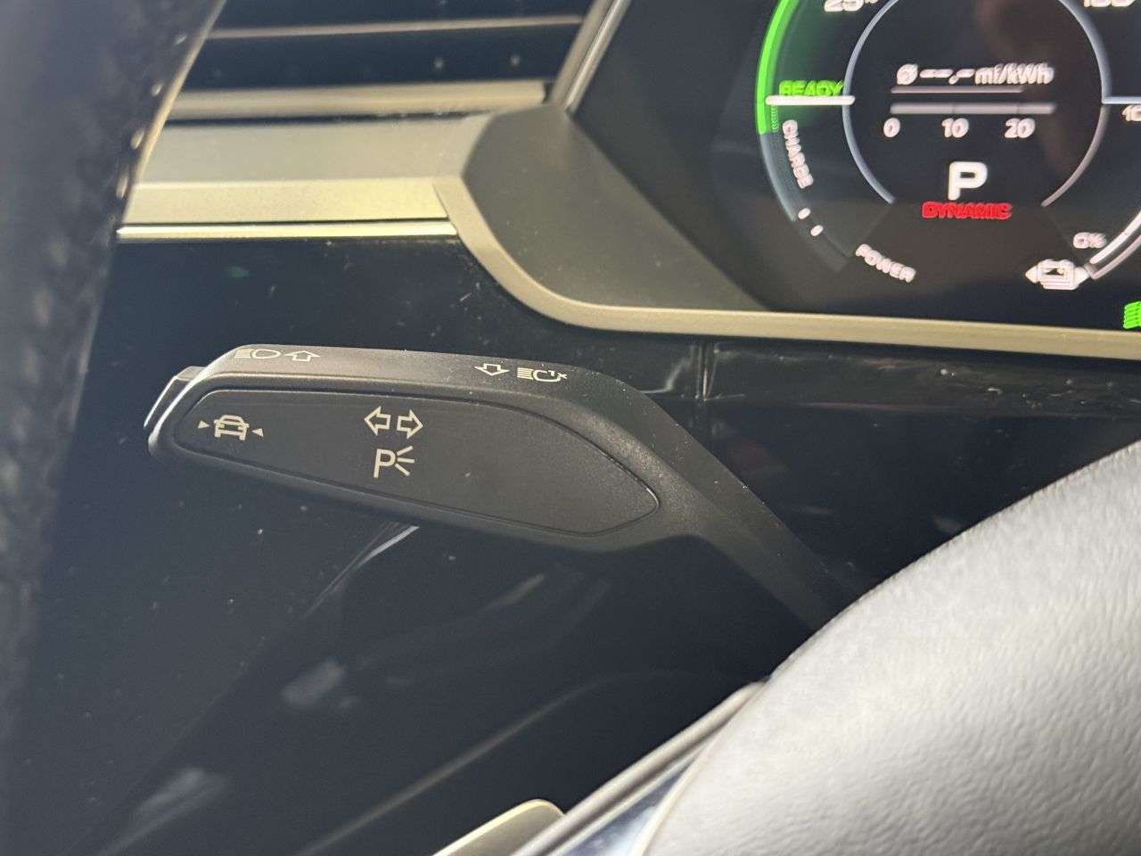 2020 AUDI E-TRON 2020 AUDI E-TRON