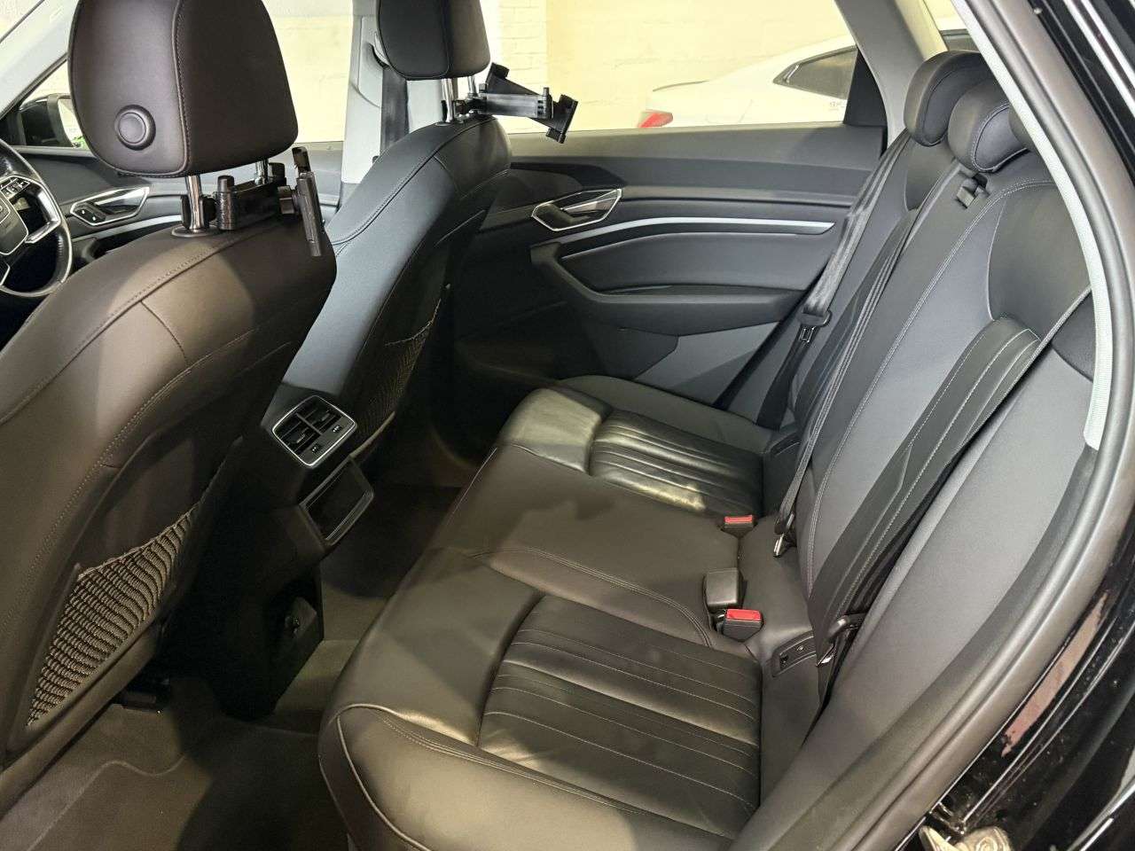 2020 AUDI E-TRON 2020 AUDI E-TRON