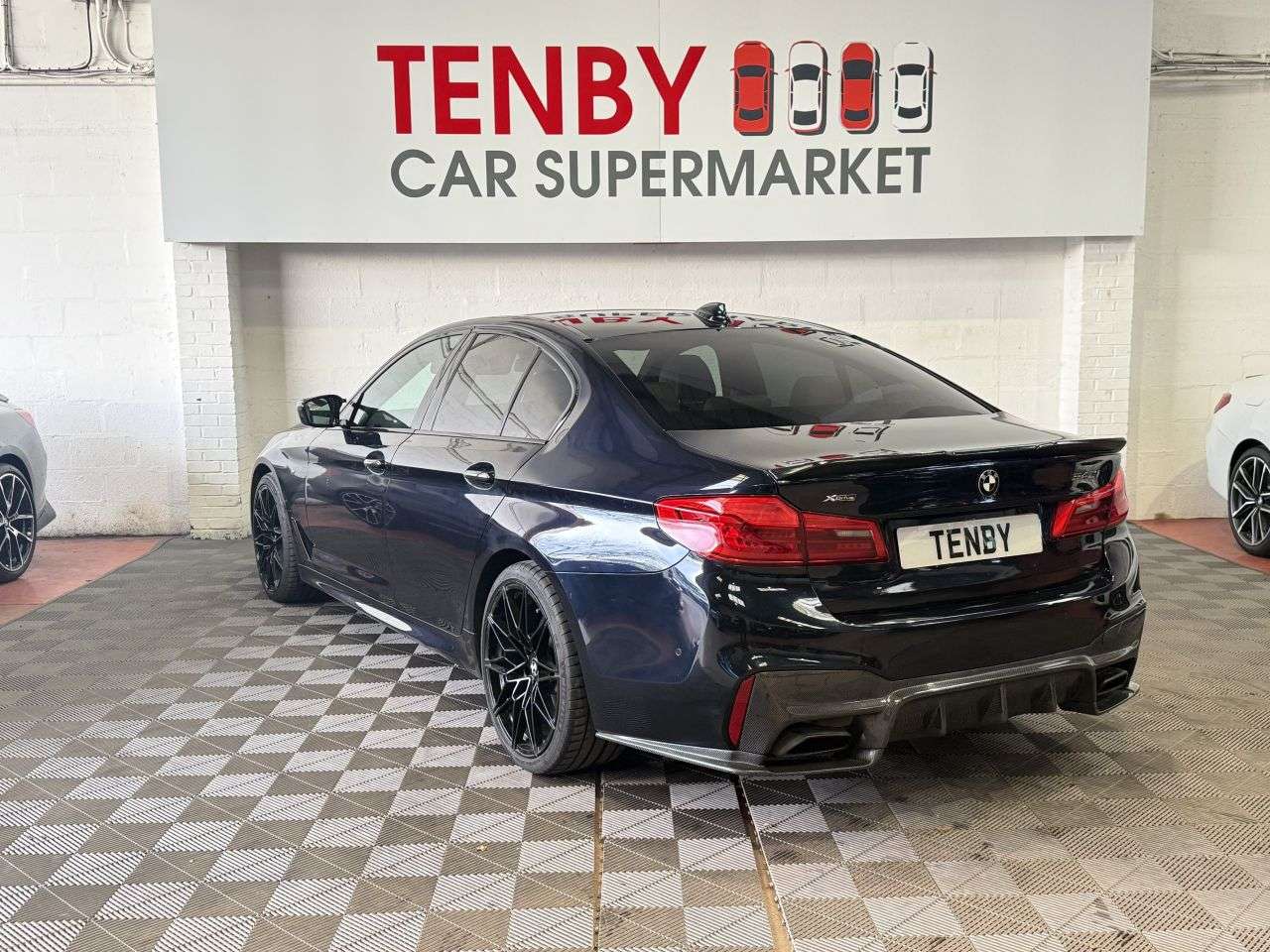 2017 BMW 5 SERIES 2017 BMW 5 SERIES