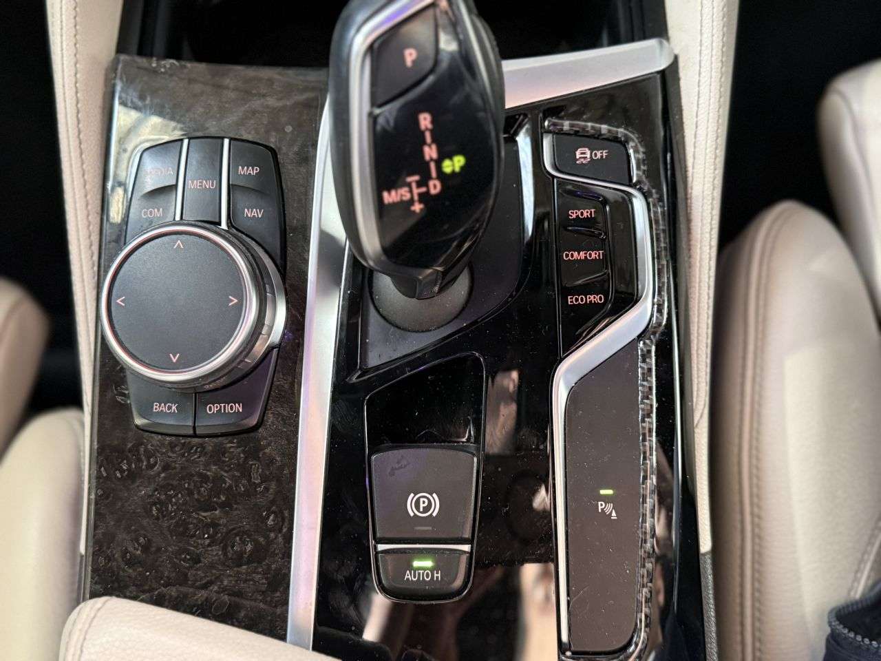 2017 BMW 5 SERIES 2017 BMW 5 SERIES