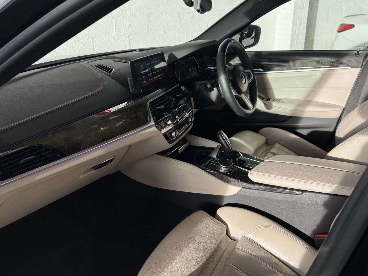 2017 BMW 5 SERIES 2017 BMW 5 SERIES