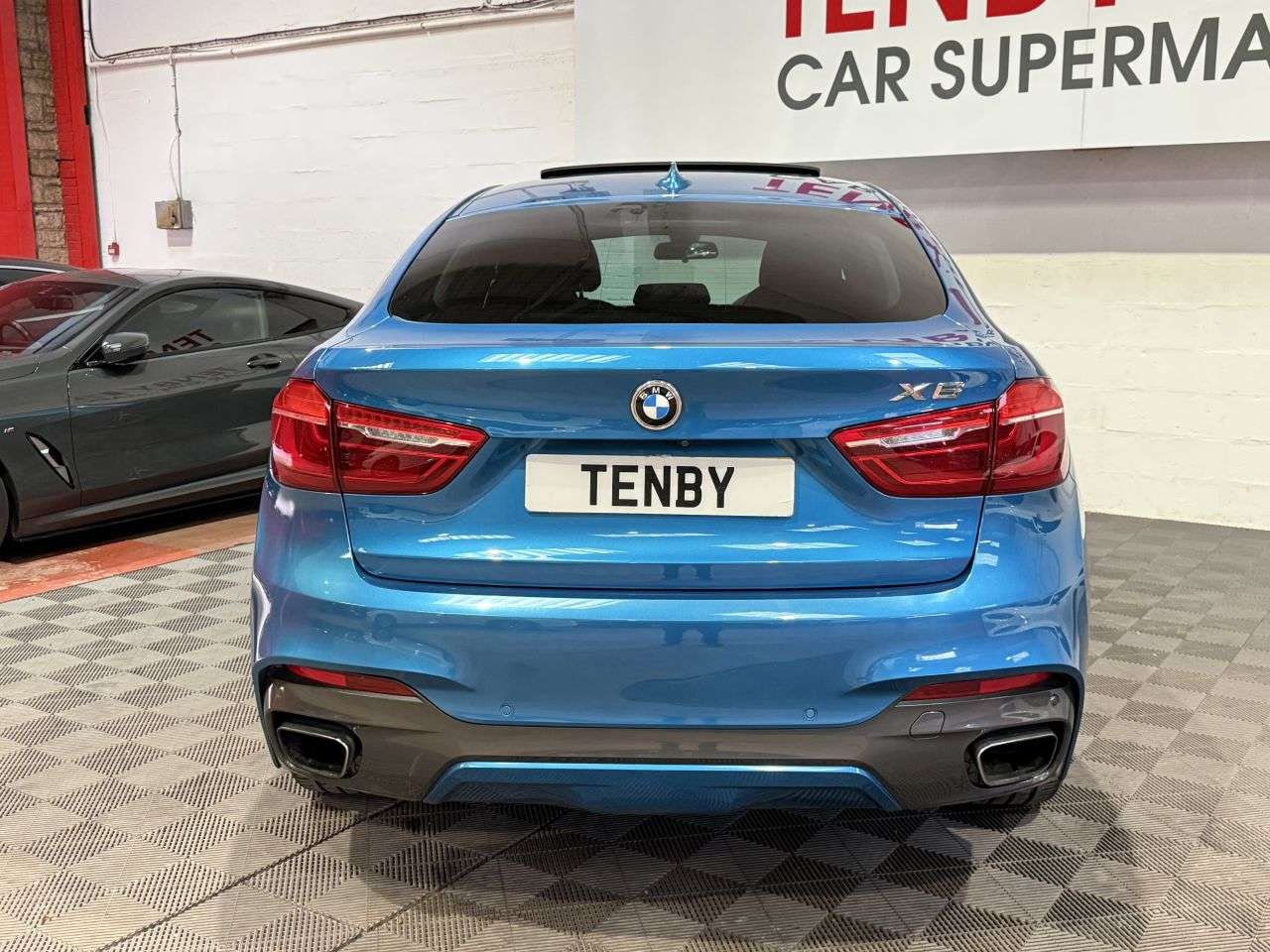 2018 BMW X6 2018 BMW X6