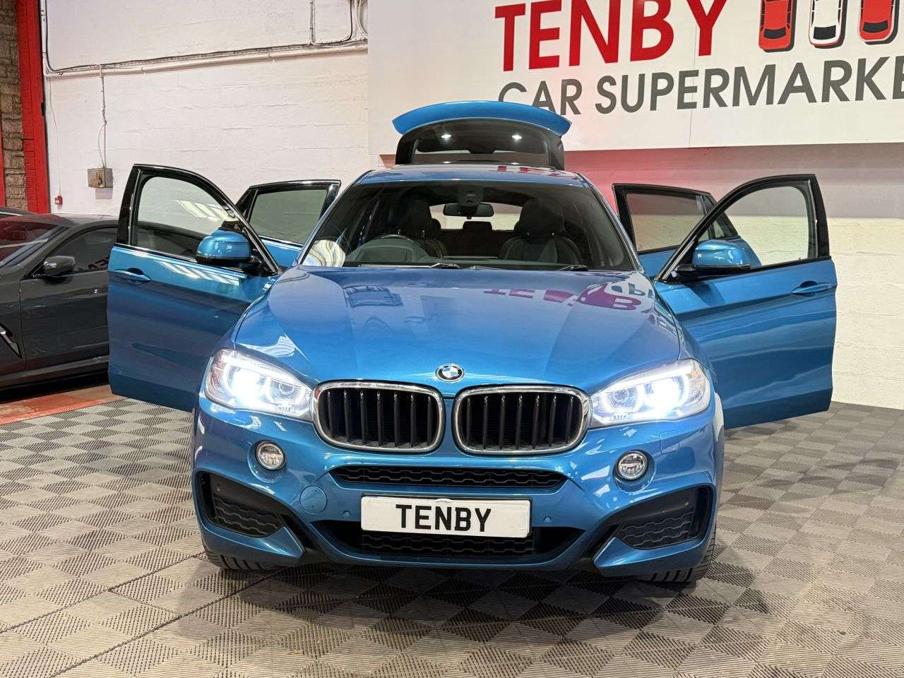 2018 BMW X6 2018 BMW X6