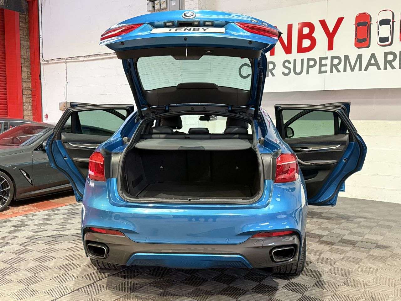 2018 BMW X6 2018 BMW X6