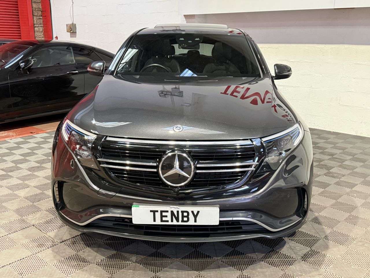 A 2022 MERCEDES-BENZ EQC EQC 400 80kWh AMG Line (Premium) SUV 5dr Electric Auto 4MATIC (408 ps) 21"A A 2022 MERCEDES-BENZ EQC EQC 400 80kWh AMG Line (Premium) SUV 5dr Electric Auto 4MATIC (408 ps) 21"A