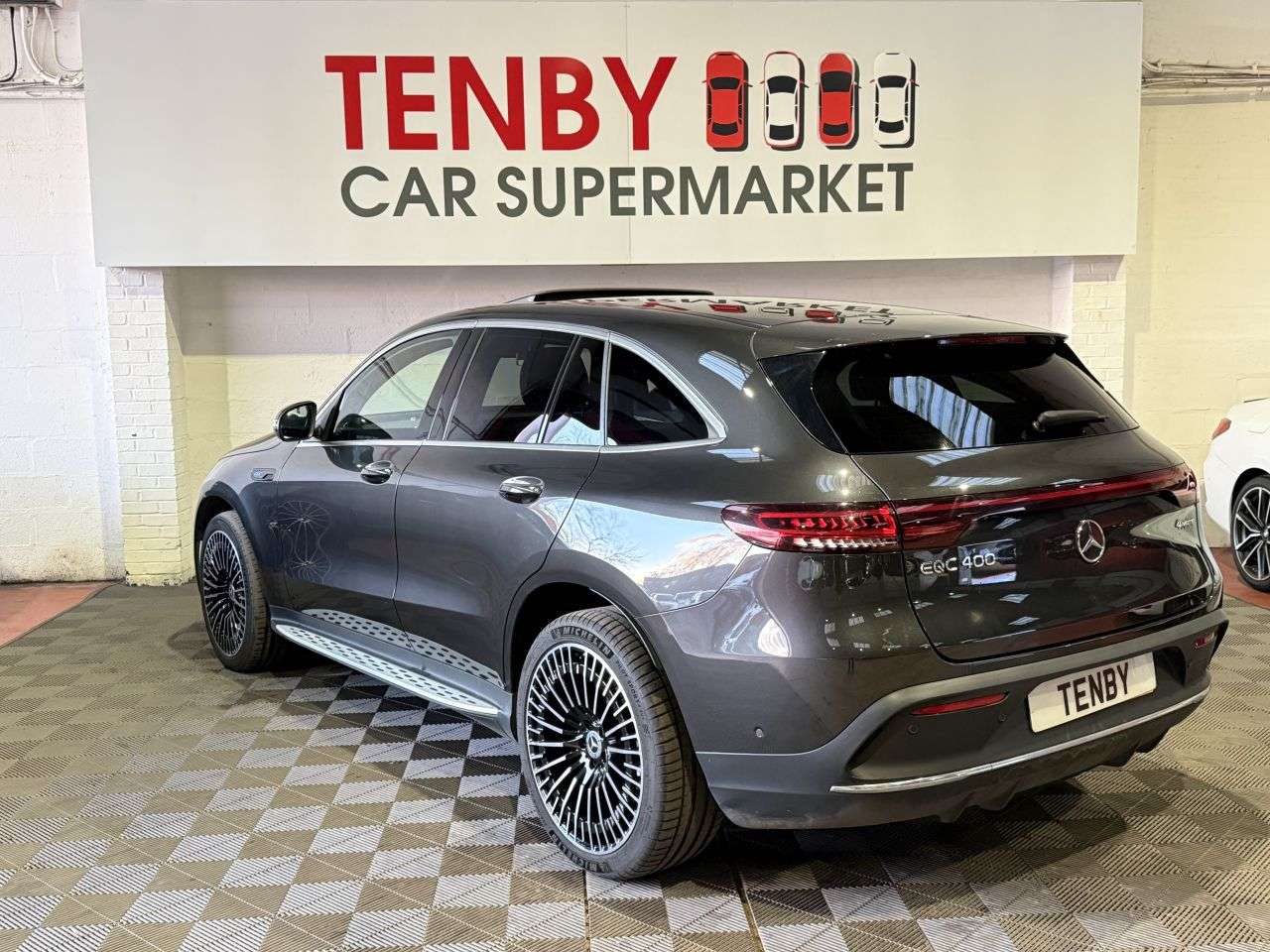 2022 MERCEDES-BENZ EQC 2022 MERCEDES-BENZ EQC