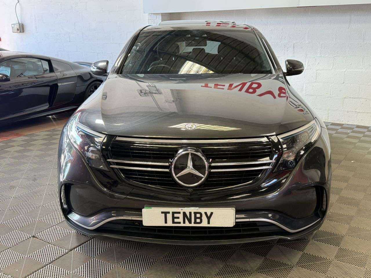 A 2022 MERCEDES-BENZ EQC EQC 400 80kWh AMG Line (Premium) SUV 5dr Electric Auto 4MATIC (408 ps) 21"A A 2022 MERCEDES-BENZ EQC EQC 400 80kWh AMG Line (Premium) SUV 5dr Electric Auto 4MATIC (408 ps) 21"A