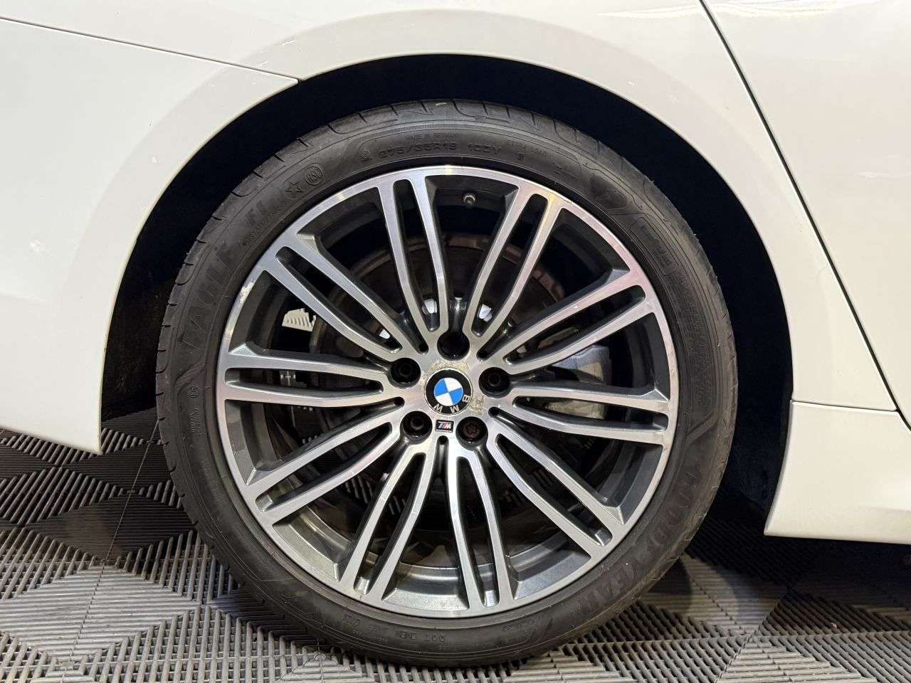 2018 BMW 5 SERIES 2018 BMW 5 SERIES