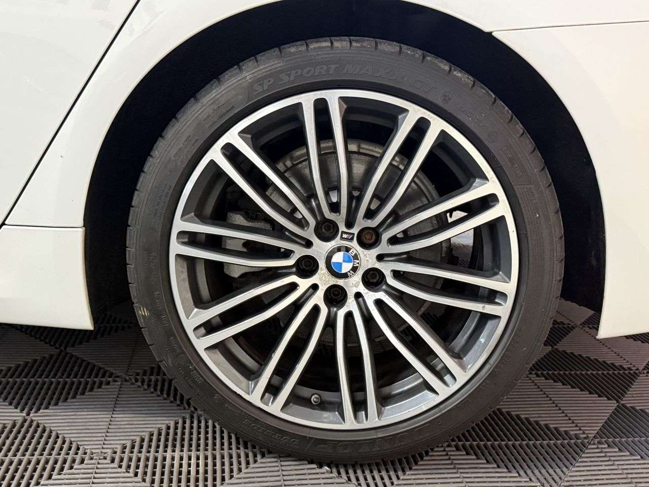 2018 BMW 5 SERIES 2018 BMW 5 SERIES