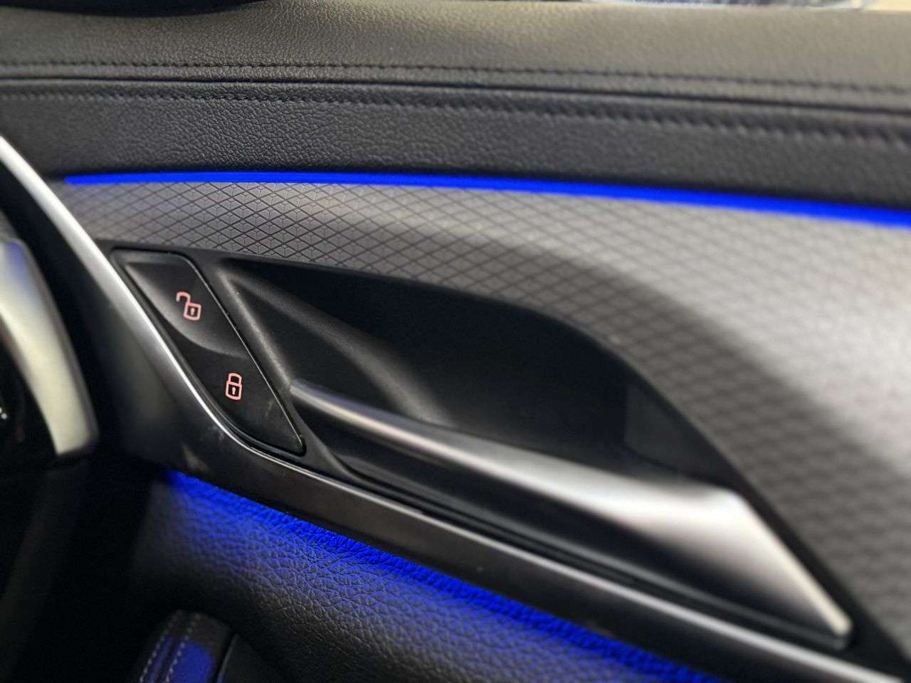 2018 BMW 5 SERIES 2018 BMW 5 SERIES