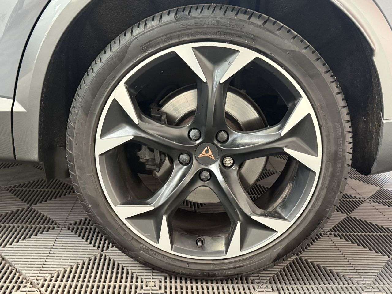 2021 CUPRA FORMENTOR 2021 CUPRA FORMENTOR