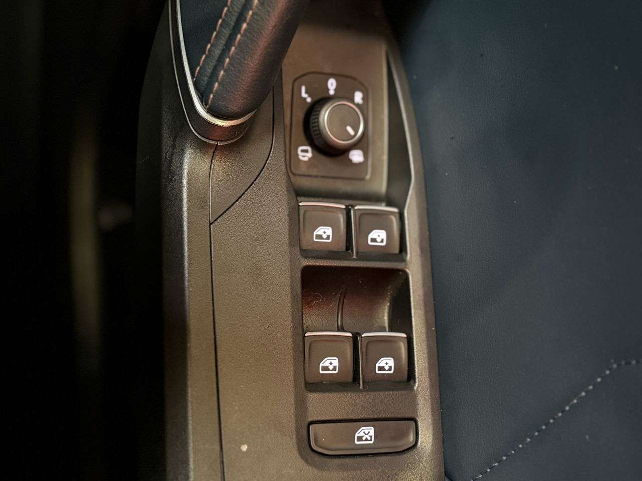 2021 CUPRA FORMENTOR 2021 CUPRA FORMENTOR