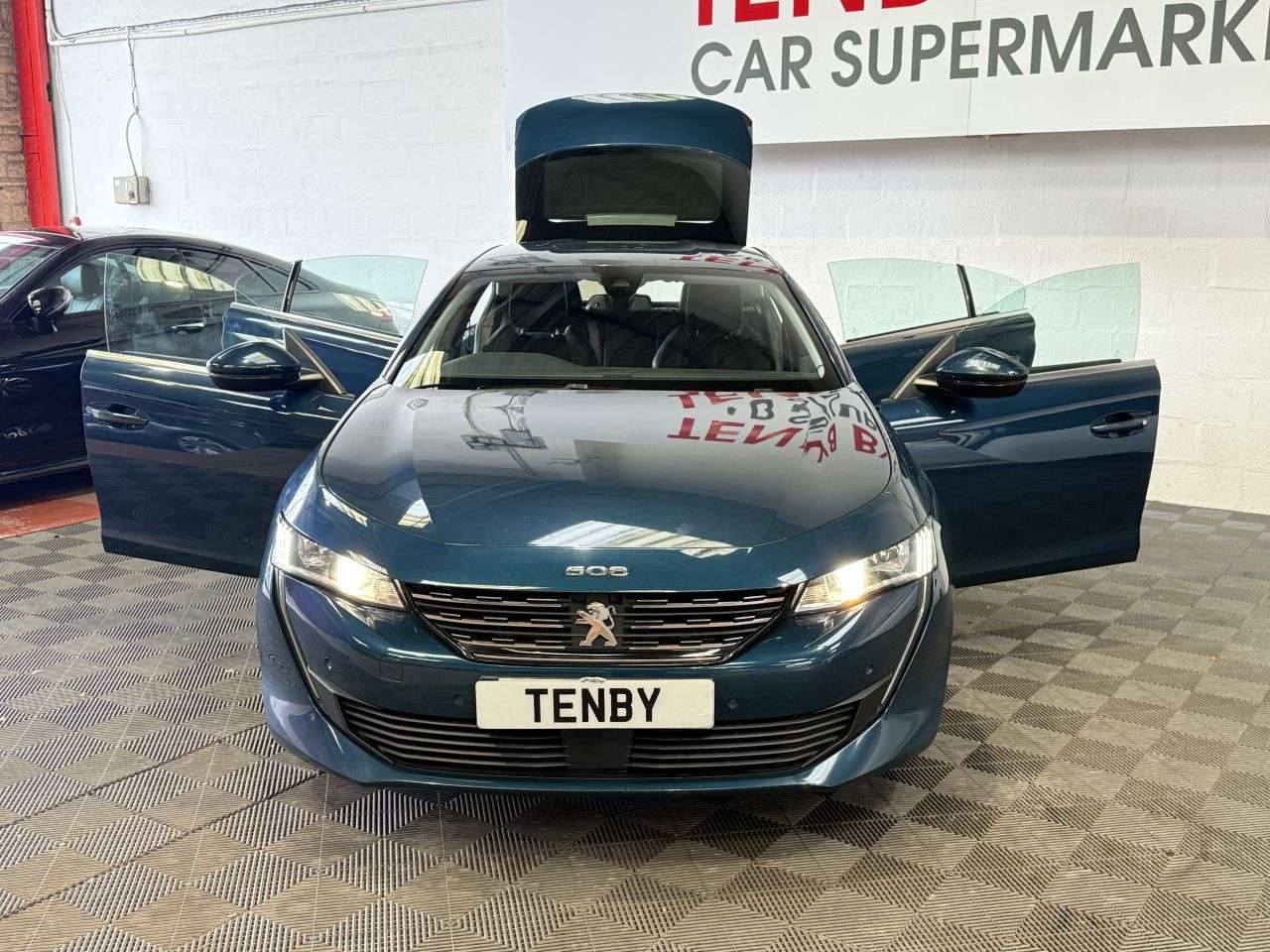 2019 PEUGEOT 508 2019 PEUGEOT 508