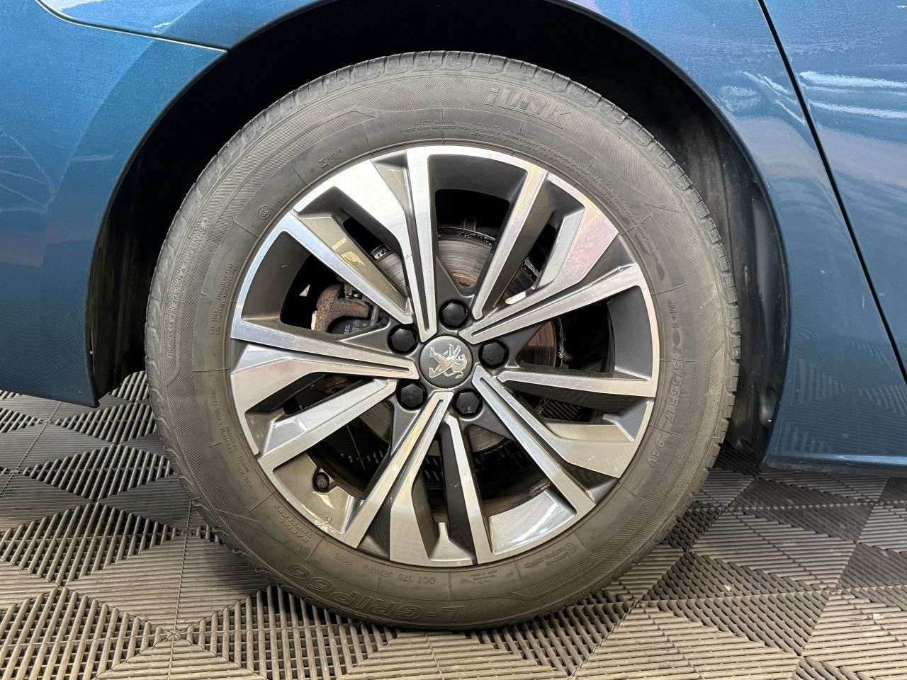 2019 PEUGEOT 508 2019 PEUGEOT 508