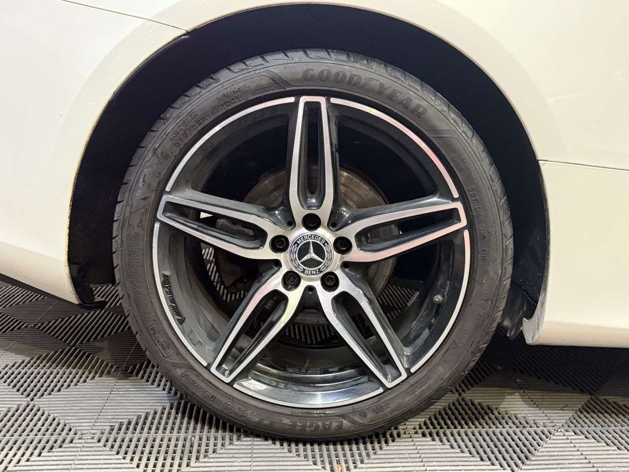 2017 MERCEDES-BENZ E-CLASS 2017 MERCEDES-BENZ E-CLASS