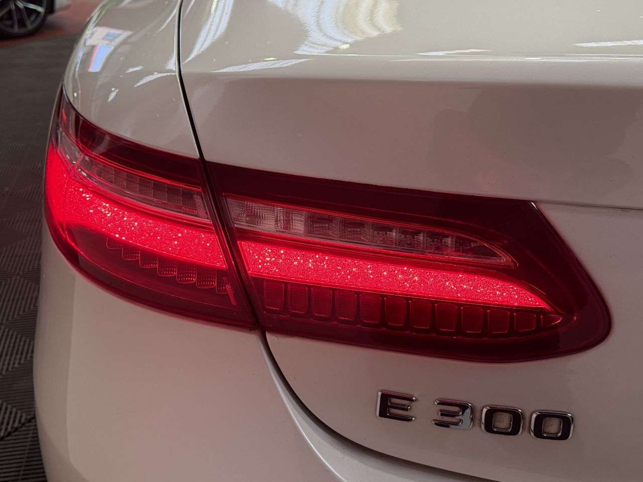 2017 MERCEDES-BENZ E-CLASS 2017 MERCEDES-BENZ E-CLASS