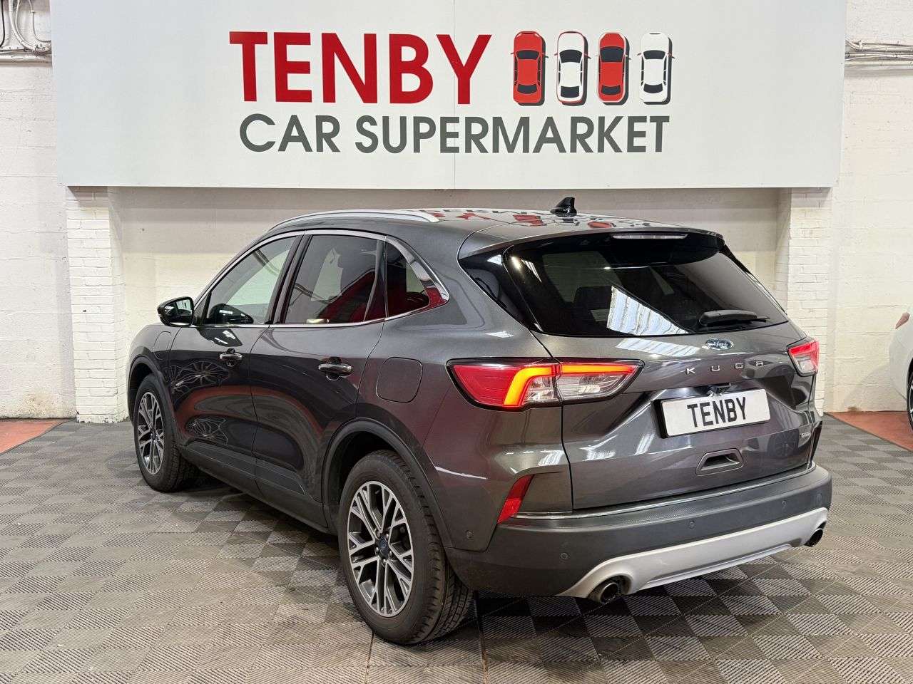 2021 FORD KUGA 2021 FORD KUGA