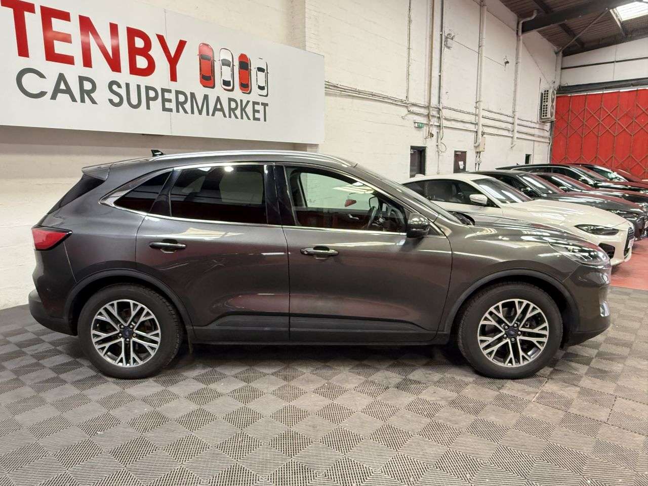 2021 FORD KUGA 2021 FORD KUGA