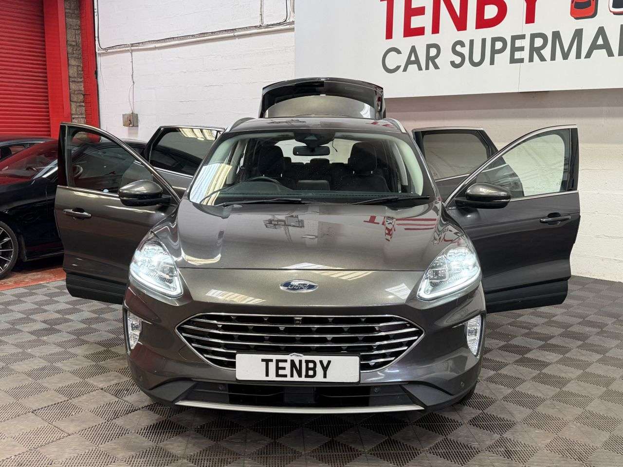 2021 FORD KUGA 2021 FORD KUGA