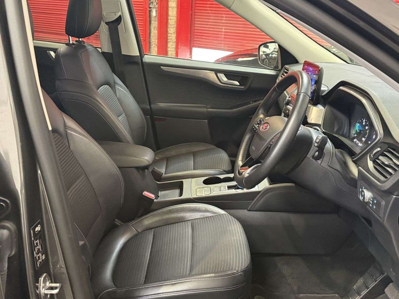 2021 FORD KUGA 2021 FORD KUGA