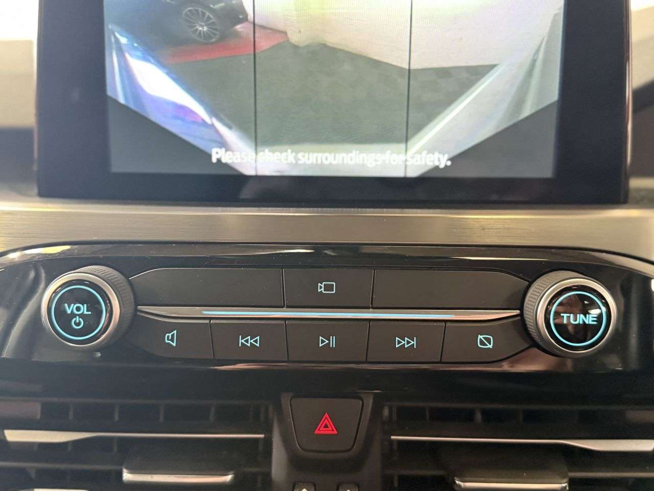 2021 FORD KUGA 2021 FORD KUGA